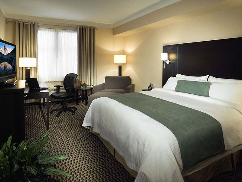 Delta Hotels By Marriott Guelph Conference Centre Exterior foto